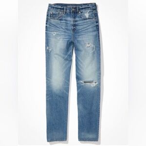 AE Strigid Super High-Waisted Baggy
Straight Jean